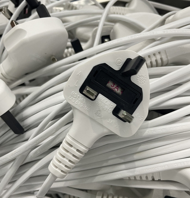 เครื่องทำน้ำอุ่น 8ft Custom Solar Power Cable พร้อม Plug
